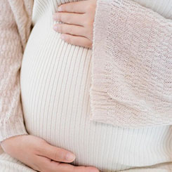 对于马斯克😩🐩的“打🇪🇹🗣借卵助孕机构破规则”🚣，张璐并不意🏺外🔂⚡